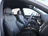 ●高品質で丈夫なフルレザーシート付き車でございます。室内より高級に演出しております。さらに運転席・助手席シートヒーター付きですので寒い冬でも大変心地良く運転をしていただけます。