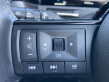 手元でナビの音量調整等が出来るのでナビの操作によるわき見運転を防止することが出来ます。