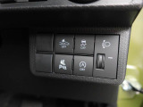 当社は購入後のアフターケアを大切にしております。納車後、1ヶ月無料点検、半年ごとにあんしん点検、12ヶ月法定点検の誘致をします。また車検までの点検をセットにした『ワンダフルパスポート』を販売中です。