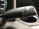 ライトスイッチです。「AUTO」にすると外の明るさに応じてスモールライト・ヘッドライトが自動でON・OFFします。夕暮れ時や屋内駐車場、トンネルなどに便利です。