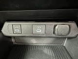 シガーソケット用の充電器が使用可能です!