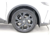タイヤサイズ(225/50R18)です。