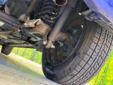 お車を安心してお乗りいただく為には、足回りの定期点検が欠かせません。サービスサポート(有償保証)では無料点検もご提供しており、安心のカーライフをお過ごしいただけるサポート体制が整っています。