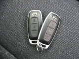 純正9型SDナビ・アラウンドビュー・フルセグ・Carplay/AndoroidAuto・前後ドラレコ・ビルトインETC2.0・プロパイロット・シート&ステアヒーター・純正15AW・寒冷地仕様