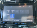 AM・FMラジオやテレビ、Bluetoothなどの音源が画面に一覧表示されます。使いたい項目を見つけやすく、日々の通勤から家族でのお出かけまで、好みに合わせて音楽を楽しめます。
