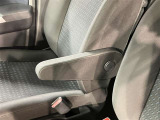 内部はこちらです。快適さと使い勝手を追求した車内空間で、安全な旅をお楽しみくださいませ。