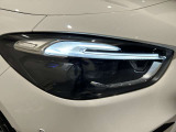 メルセデス・ベンツ[認定中古車]は、メルセデス・ベンツ日本株式会社が認定する中古車保証制度が適用される中古車です。これは正規販売店のみの特典です。