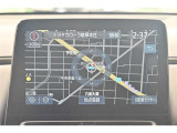 ディスプレイオーディオを装備。スマホとクルマをつなぐことで、これまでのナビに加えて、いろんなサービスが楽しめます。
