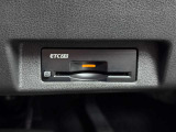 今では必需品のETCもパネルデザインにフィットするビルトインタイプなので、見た目もスッキリとしています