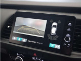 ◆リアワイドカメラシステム◆3種類の表示で後方確認をサポート♪セレクトレバーを「R」の位置に入れるとカメラ画像に切り替え。ノーマルビューでは従来のリアカメラと同様の標準的なビューで表示します!