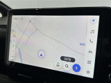 知らない道も安心のナビ付