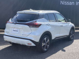 プライバシ-ガラスが装備されています。外を見るときは気にならずに、後方車両から車内が見えにくい設計です。