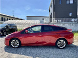 ボディカラーは「エモーショナルレッド」です。