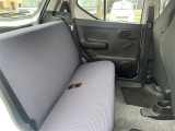軽・車検の看板と電光掲示板が目印です!届出済 未使用車をお探しの方はこちらの看板を目印にお越しください。※似たような看板のお店がございますのでお間違えのないようご注意ください。
