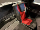 車両は屋内展示しておりますので天候に関係なくごゆっくりコンディションご確認頂けます。車両を倉庫へ保管している場合が御座いますのでご来店前に在庫確認頂けると幸いです。TEL072-784-8800