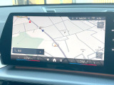 ●BMW純正ナビ:一体感のあるナビは、高級感ある車内を演出してくれます。Bluetooth再生などオーディオ機能も充実しておりますので、運転もより楽しめます♪