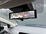 スマートルームミラー装備なので後席の荷物が高くても後方視界はカメラで確認できます。
