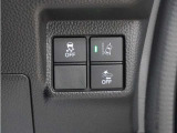 ホンダセンシングが装備されています。アダプティブレーダークルーズやレーンキープアシスト、車線逸脱防止機能なども備えていて、ロングドライブも快適で安全にお楽しみいただけます。