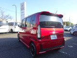 愛車の艶と光沢を維持し日頃のお手入れも簡単に!この機会にぜひお試しください。比較的安価な商品からプレミアム商品まで取り揃えております。スタッフまでお気軽にご相談ください。