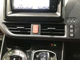 EVドライブモードで、エンジン音や排気ガスを気にすることなく走れます。早朝・深夜や屋内の駐車場などで重宝しますよ♪