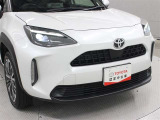 単眼カメラとミリ波レーダーの性能向上により、プリクラッシュセーフティに夜間歩行者と自転車運転者の検知機能を追加するなど機能を強化した、「Toyota Safety Sense」を装備しています