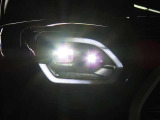 LEDオートヘッドライトを搭載しております。非常に明るく夜間走行時に非常に重宝します。
