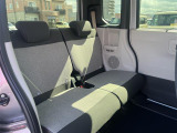 軽・車検の看板と電光掲示板が目印です!届出済 未使用車をお探しの方はこちらの看板を目印にお越しください。※似たような看板のお店がございますのでお間違えのないようご注意ください。