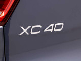 XC40エンブレム