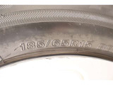 185/65R15    装着タイヤサイズです。 夏タイヤもスタッドレスタイヤの事も、トヨタモビリティ石川にご相談くださいませ