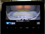 バックカメラ連動!ガイドラインも表示されるのでバック駐車が苦手な方でも安心です。