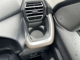 運転席側のドリンクホルダーです!