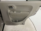 パワーウィンドウです!運転席でラクラク操作!元気なお子様やワンちゃんのイタズラも防いでいただけますよ。