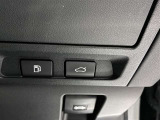 パワートランクリッドで運転席からトランクが開けられます。