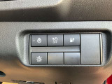 手元には簡単に操作できるスイッチ類です。