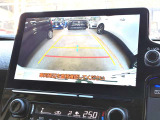 バックカメラで駐車時の死角も確認できます!