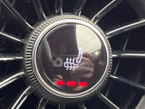 ●フロントシートヒーティング:運転席・助手席共に三段階で調節が可能なシートヒーターを装備しております。季節を問わず快適にご使用いただけます。