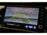 バックカメラが装備されており、後方の安全確認はもちろんのこと狭い場所での駐車や雨の日・夜間など視界の悪いコンディションでのストレスの軽減にもなります!