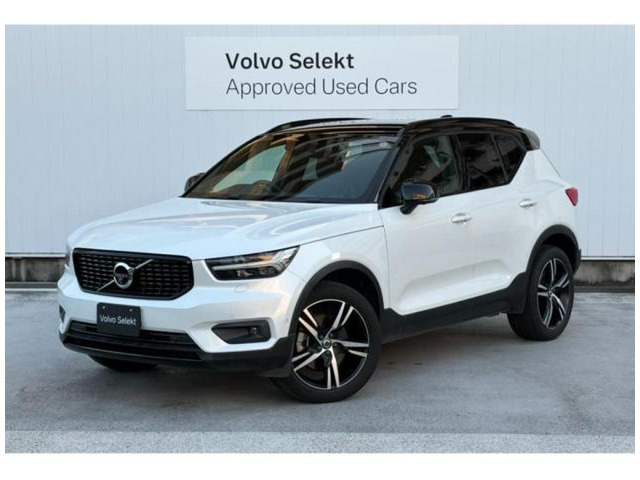 XC40 T4 AWD Rデザイン 4WD 