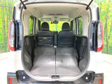 普段のお買い物や通勤、送迎等に十分な荷室スペースを確保しております。セカンドシートを倒すと、大きな荷物の積載も可能です♪