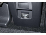 100V1500Wの電源コンセントが有ります。