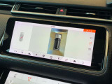 【Incontrol touch pro】10.2インチの大画面の純正ナビゲーションを搭載しています。視認性も良く直感的な操作性を備えています。