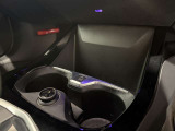 メルボルン・レッドメタリック 電動トランク ACC 禁煙車 AppleCarPlay 18インチホイール パーキングアシスト 後退アシスト バックカメラ 正規認定中古車 全国正規ディーラー保証 2年走行距離無制限