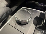 メルボルン・レッドメタリック 電動トランク ACC 禁煙車 AppleCarPlay 18インチホイール パーキングアシスト 後退アシスト バックカメラ 正規認定中古車 全国正規ディーラー保証 2年走行距離無制限