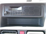 AM/FMラジオが装備されています。