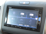 BluetoothオーディオやフルセグTVなどオーディオソース満載です!