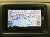 ナビゲーションはフルセグTV対応のGathers純正メモリーナビを搭載しています。Bluetoothオーディオ機能がありますので、スマートフォンなどの音楽も再生できます。