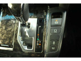 電動パーキングブレーキ・ブレーキホールドスイッチ。