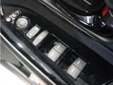 ◆パワーウィンドウスイッチ◆運転席から全席の窓の開閉操作を行うことが出来いつでも換気ができます!
