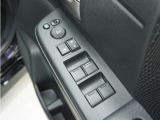 ◆パワーウィンドウスイッチ◆運転席から全席の窓の開閉操作を行うことが出来いつでも換気ができます!
