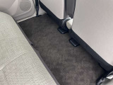 フロアマットもきれいな状態です。